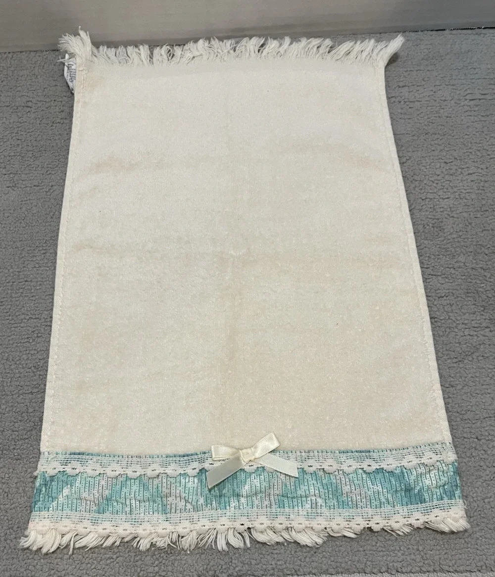 Cannon Bath Hand Towel Cream Fringe Lace Trim Aqua Ribbon Accent Cotton Vintage